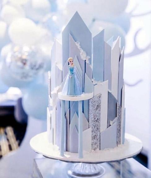 Torta de Frozen con castillo