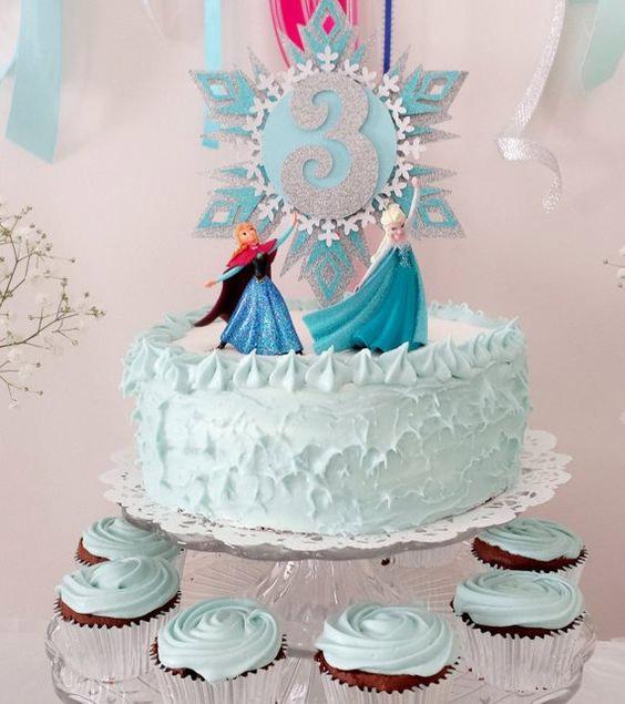 Ideas tortas de Frozen con Anna y Elsa