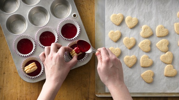 Cupcakes con centro de corazón 03