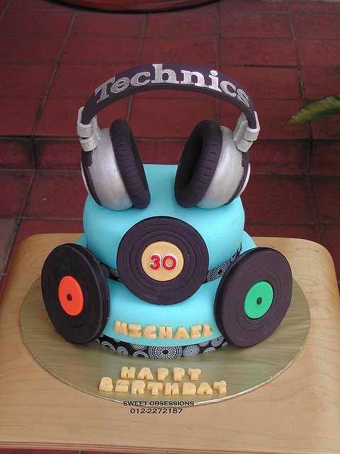 Torta DJ 10