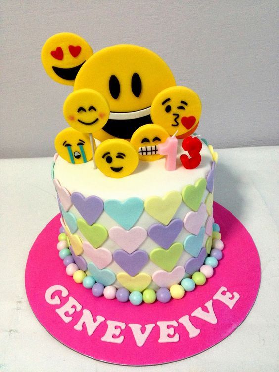 Las tortas más divertidas de Emojis - Todo Bonito