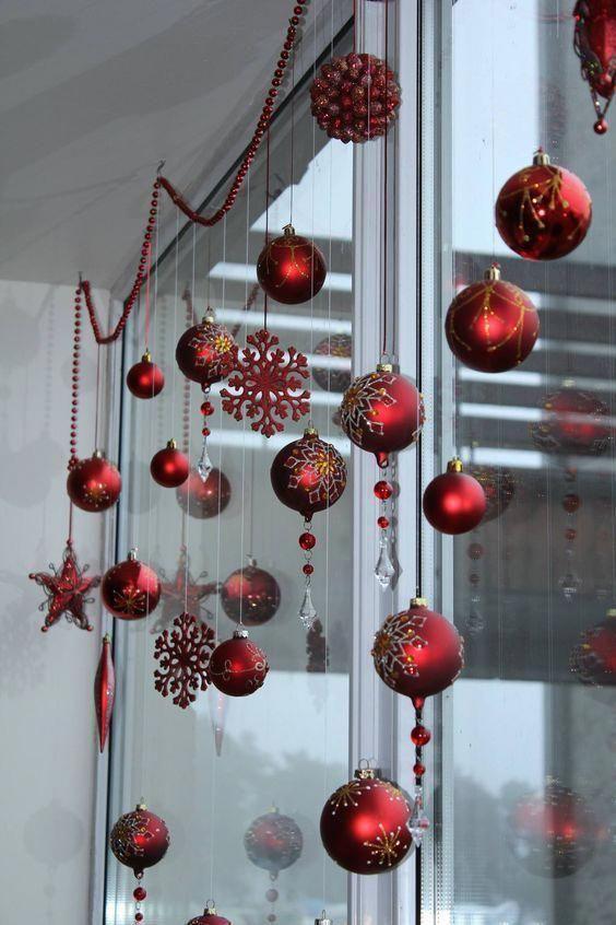 Decoración con esferas navideñas