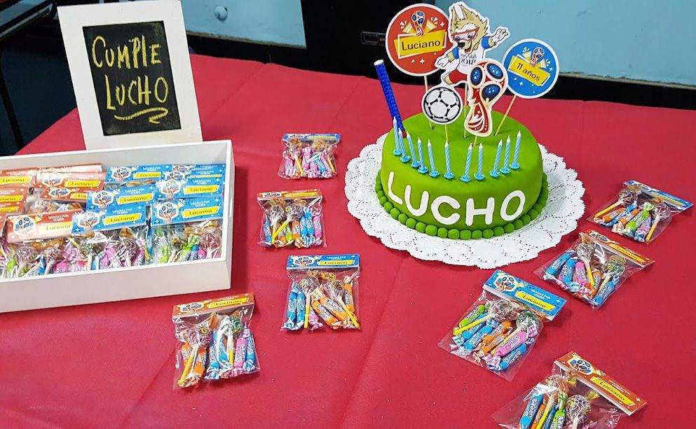 Torta y deco en cumple Kit Mundial 2018 para Luciano