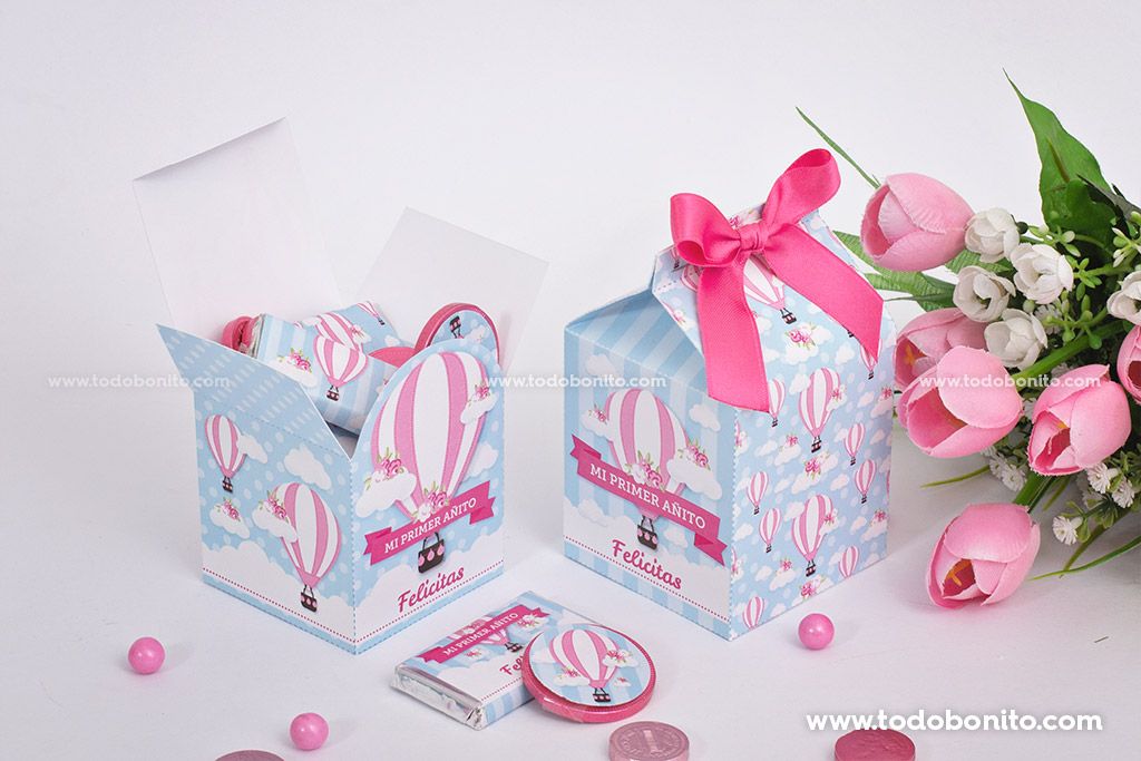 Modelos de cajitas imprimibles de globos aerostáticos en rosa y celeste 