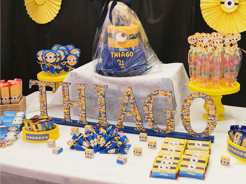 Golosinas personalizadas con imprimibles Minions Todo Bonito