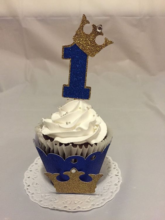 Cupcake de Corona para fiesta de niños