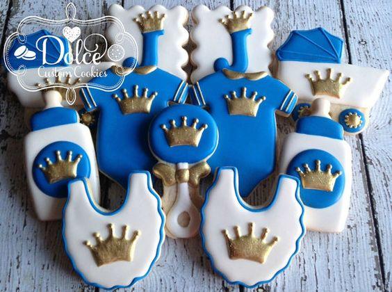 Galletas decoradas con temática de Coronita para niño