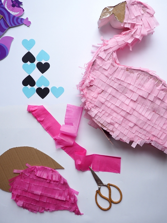 Como hacer una piñata de Flamenco Como hacer una piñata de Flamenco
