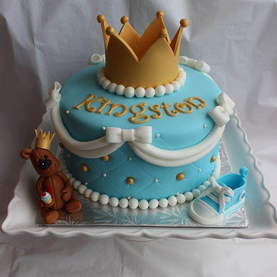 Ideas de tortas con la temática de Coronita para niños