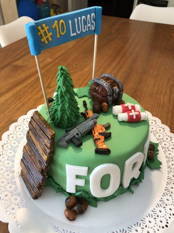 Torta de Fortnite para un cumpleaños