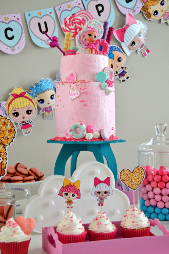 Torta LOL Surprise con imprimibles de Todo Bonito