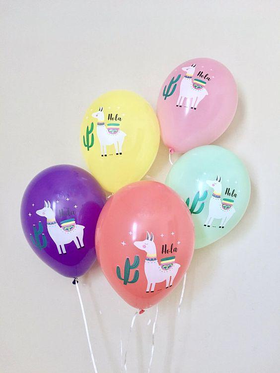 Globos decorados con llamas 