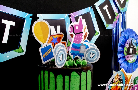 Mini piñatas de llamas