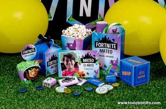 Mini piñatas de llamas