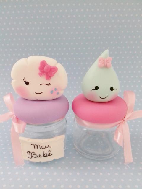 Frascos decorados con temática de lluvia de amor
