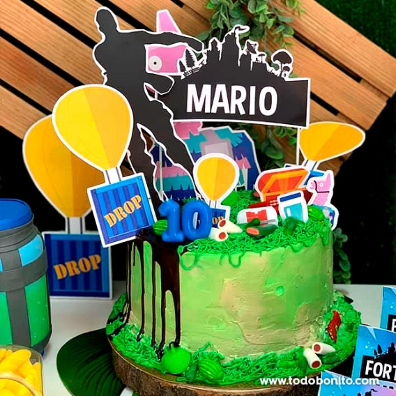 Torta decorada Fortnite