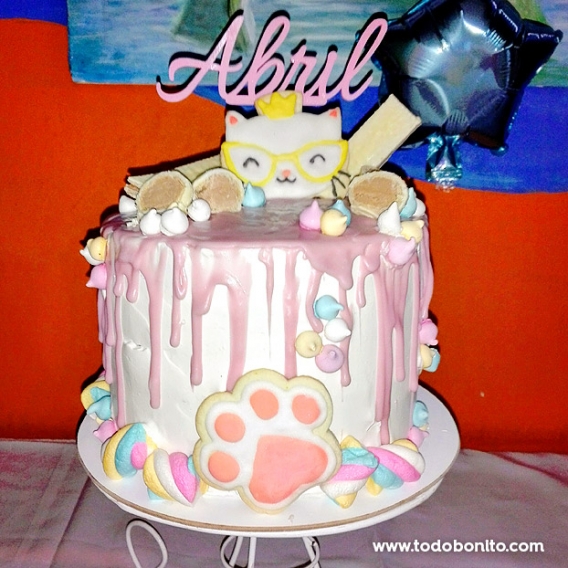Drip Cake de Gatita princesa Drip Cake de Gatita princesa