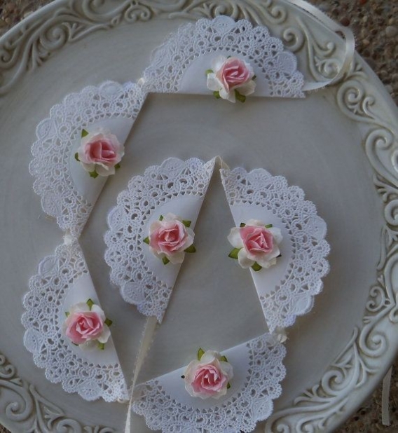 Ideas para decorar con flores de papel 