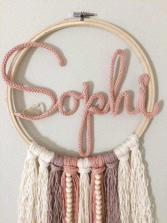 Atrapasueños decorado con cordones 