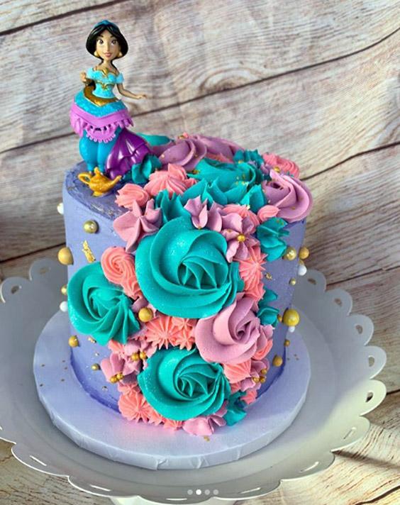 Hermosas tortas de Aladdín y la princesa Jasmín - Todo Bonito
