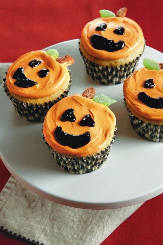 Cupcakes decorados para Halloween calabazas