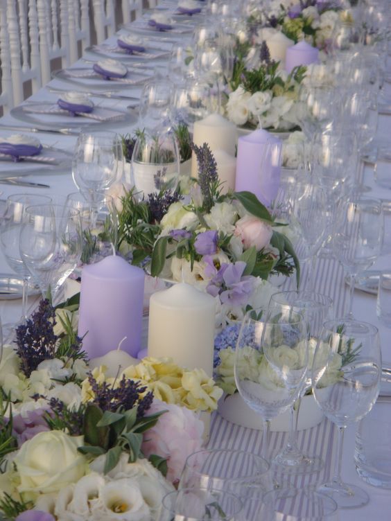 Ideas de centros de mesa en tonos lilas o violetas
